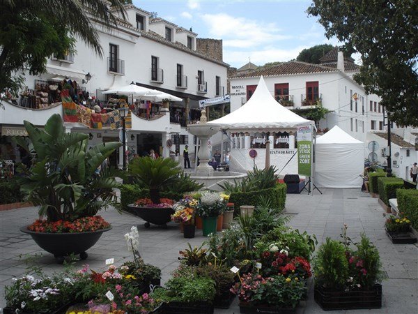 Slunečná Andalusie z Brna - kombinace hor, pláží, vína a kultury