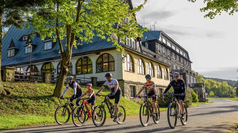 VÁNOCE NA PUSTEVNÁCH - Hotel Tanečnica