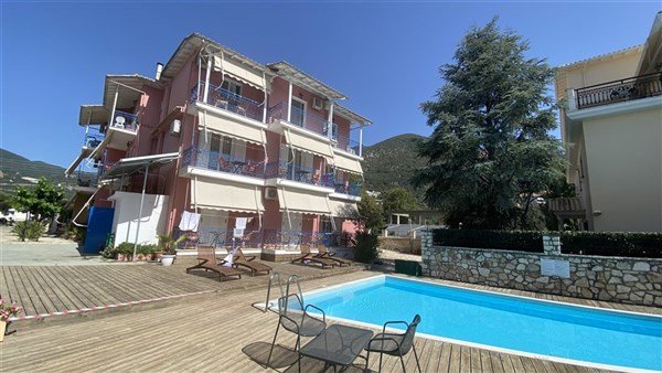 Toulky Lefkádou s koupáním