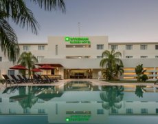 WYNDHAM GARDEN PLAYA DEL CARMEN 4