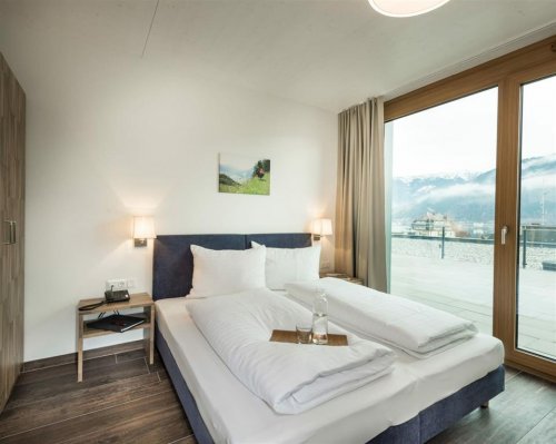 Hotel & Apartment Central