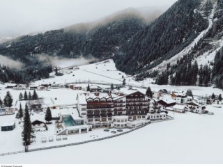 Hotel Weisseespitze
