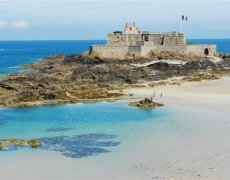 Pohlednice z Bretaně a Normandie s koupáním a výletem na ostrov Jersey