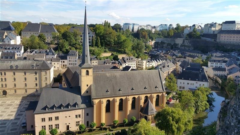 Belgie a Lucembursko s květinovým kobercem