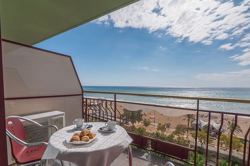 Calella - Hotel Checkin Garbí