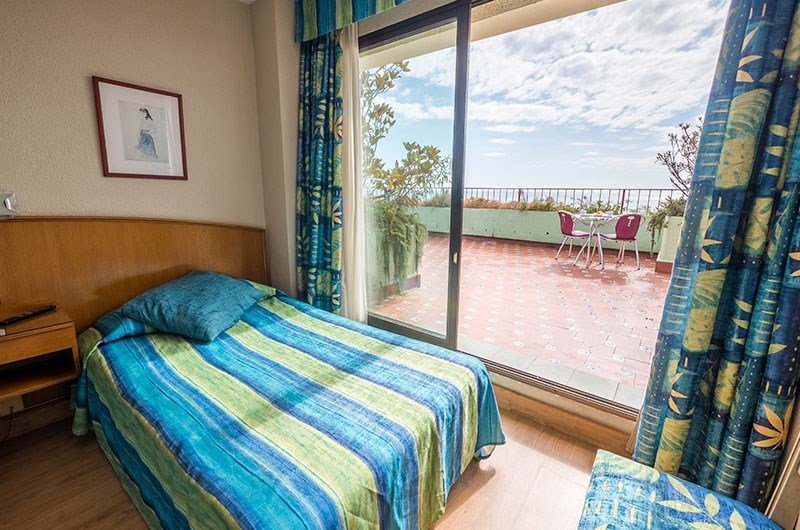 Calella - Hotel Checkin Garbí