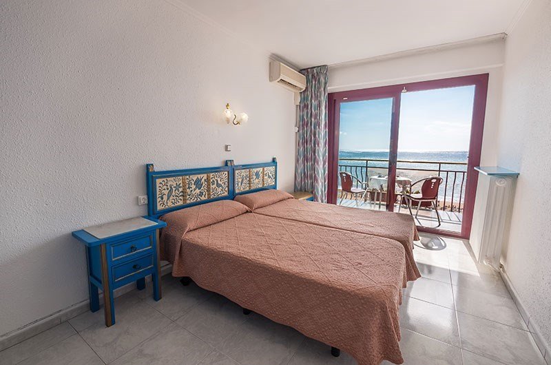 Calella - Hotel Checkin Garbí