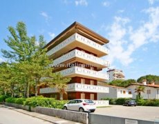 Residence America II