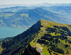 Bernina Express a historická parní zubačka