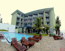 HIKKADUWA BEACH HOTEL 3