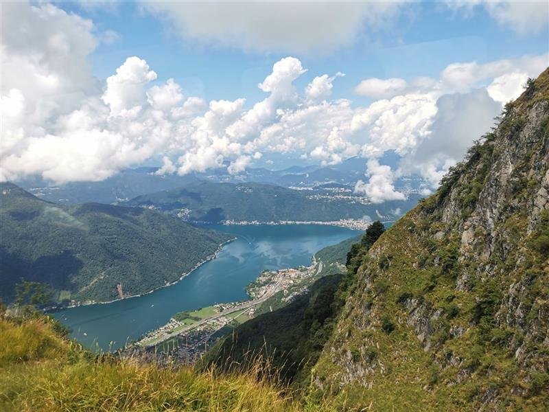 Symbol Švýcarska - legendární Matterhorn a alpské průsmyky