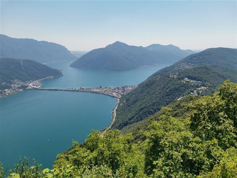 Symbol Švýcarska - legendární Matterhorn a alpské průsmyky