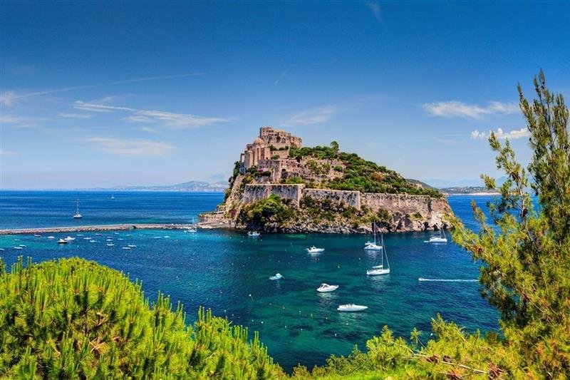 Ischia - Smaragdový Ostrov