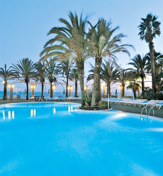 Santa Susanna - Hotel Caprici Beach & SPA