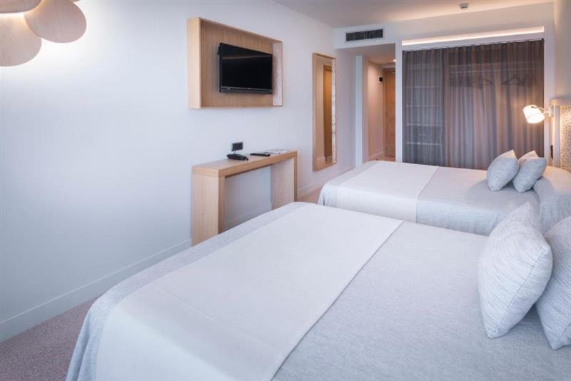 Santa Susanna - Hotel Caprici Beach & SPA