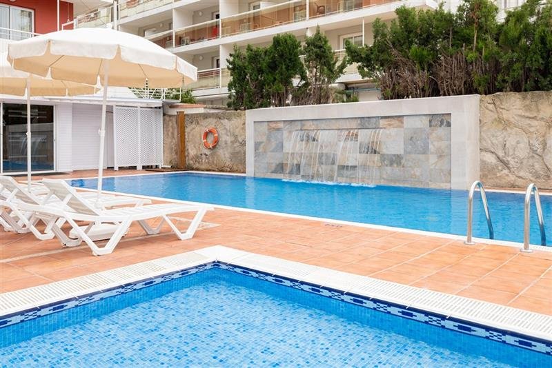 Santa Susanna - Hotel HTop Summer Sun