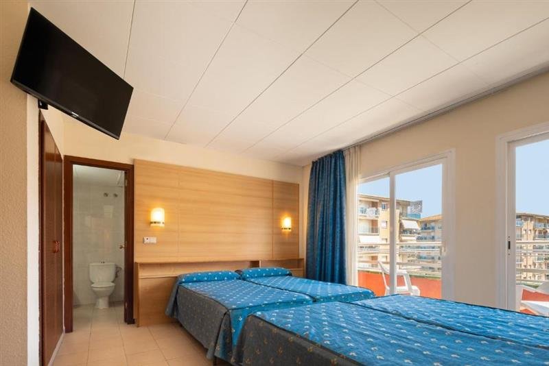 Santa Susanna - Hotel HTop Summer Sun