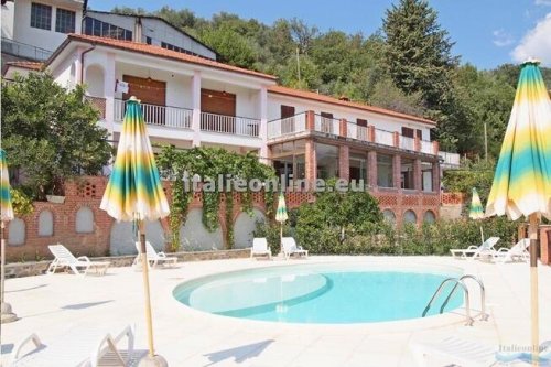 Agriturismo Borgo Ameno