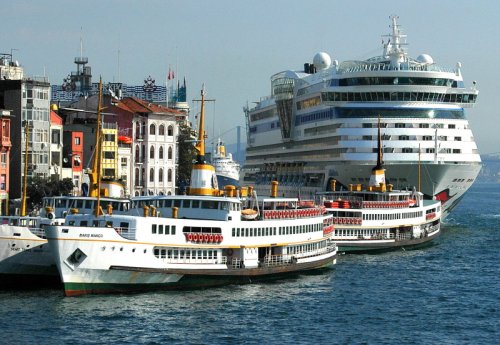 TURECKO - MEZI EVROPOU A  ASIÍ