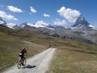 ŠVÝCARSKO - Walliské Alpy (cykloturistika) - 2026! ŠVÝCARSKO - Walliské Alpy (cykloturistika) - 2026!