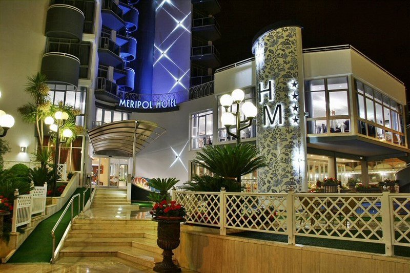 Alba Adriatica - Hotel Meripol
