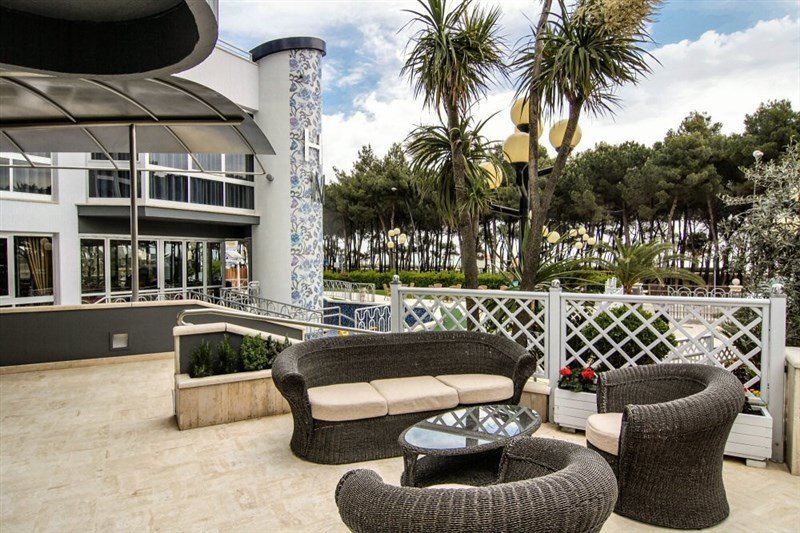 Alba Adriatica - Hotel Meripol