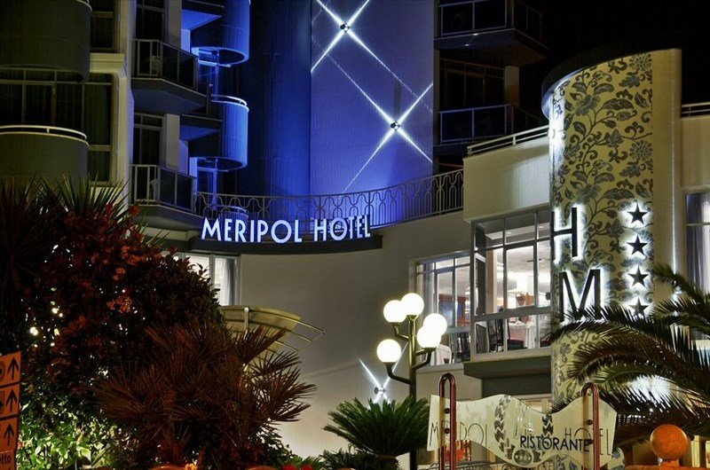Alba Adriatica - Hotel Meripol