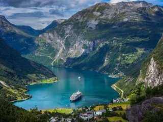 Okruh Skandinávií s plavbou po fjordu Okruh Skandinávií s plavbou po fjordu