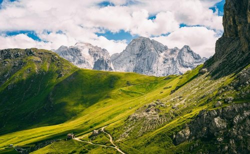 Přírodní krásy v okolí jezera Lago di Garda s koupáním