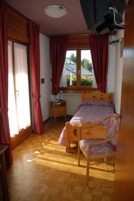 6denní zájezd (denní přejezd) s dopravou, polopenzí a skipasem v ceně – Parkhotel Valfurva