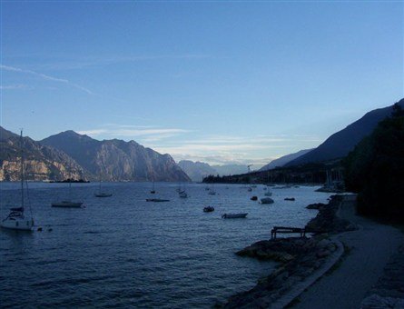 Nejkrásnější italská jezera a zahrady