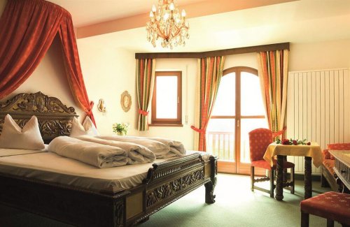 Hotel Mirabell Alpine Garden Resort & Spa