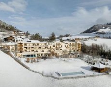 Hotel Mirabell Alpine Garden Resort & Spa