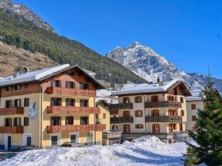 Apartmány Casa Raethia