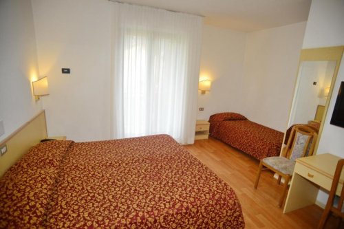 Hotel Canada (Andalo)