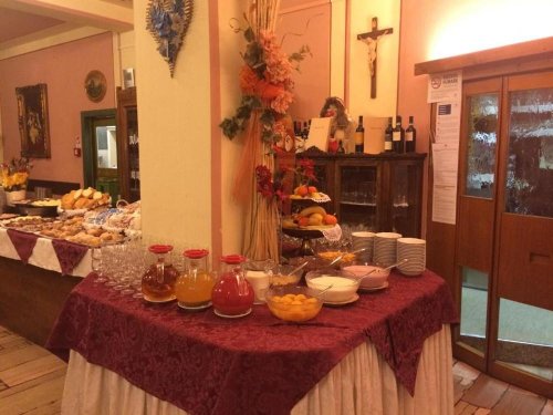 6denní zájezd (denní přejezd) s dopravou, polopenzí a skipasem v ceně – hotel Alle Alpi