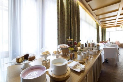 5denní zájezd s dopravou, polopenzí a skipasem v ceně – hotel Du Lac