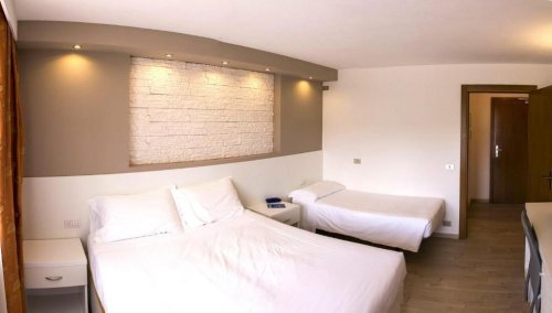 Hotel Village Nevada