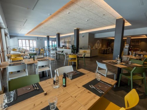 6denní zájezd (denní přejezd) s dopravou, polopenzí a skipasem v ceně – hotel Casa Alpina