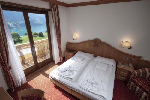 Hotel Ariston (Molveno)