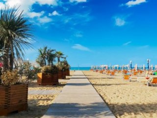 Jednodenní koupání v Bibione Jednodenní koupání v Bibione