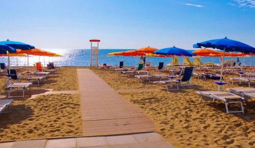 Jednodenní koupání v Lignanu