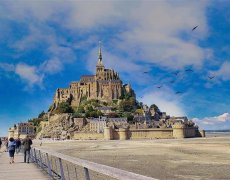 Tajuplná Bretaň a drsná krása Normandie