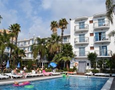 Malgrat de Mar - HTop Hotel Planamar