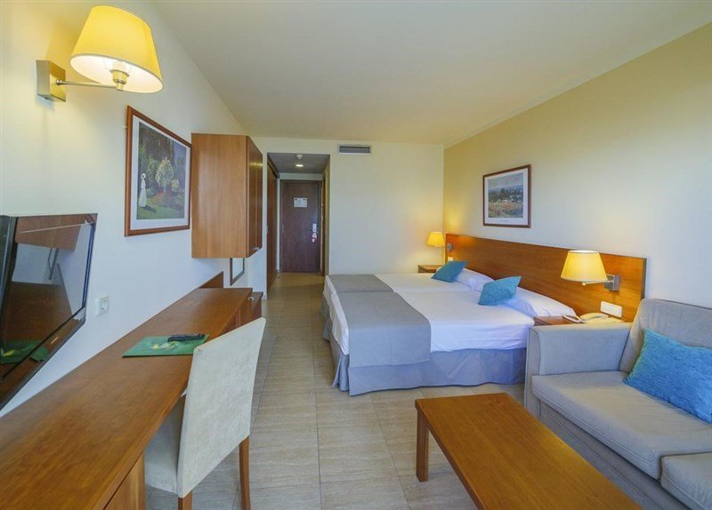 Santa Susanna - Hotel Dwo Sirius
