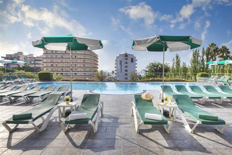 Santa Susanna - Hotel Dwo Sirius