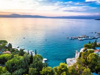 Jednodenní koupání v Malinske