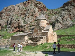 Krásy Arménie s lehkou turistikou Krásy Arménie s lehkou turistikou