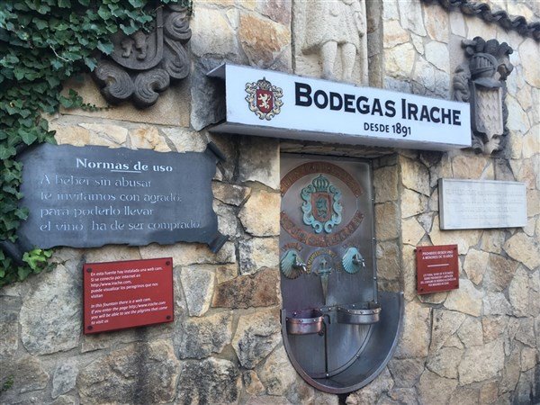 Baskicko a La Rioja - mezi útesy a vinicemi