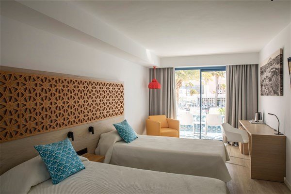 Hotel Oasis Lanz Beach Mate